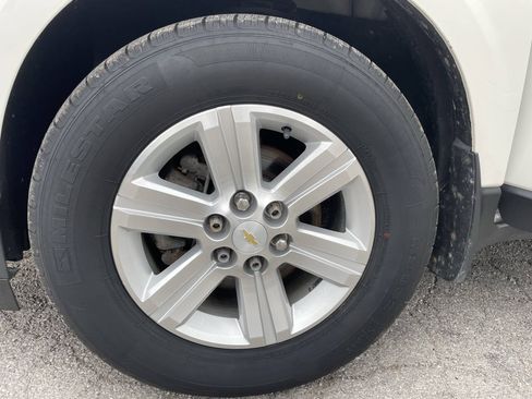 Used 2014 Chevrolet Traverse LT AWD/4WD image 17
