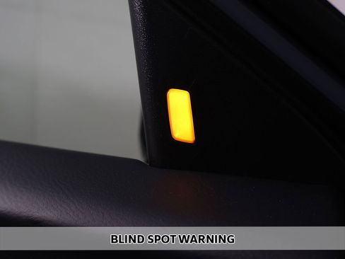 Used 2024 Nissan Sentra SV w/ Trunk Package FWD image 4