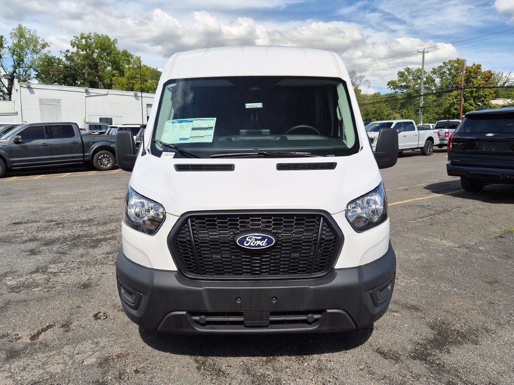 New 2026 Ford Transit 250 148 Medium Roof RWD image 3