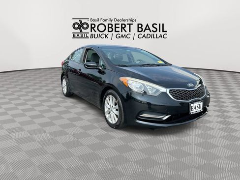 Used 2016 Kia Forte LX FWD image 2