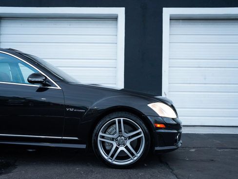 Used 2007 Mercedes-Benz S 65 AMG image 9