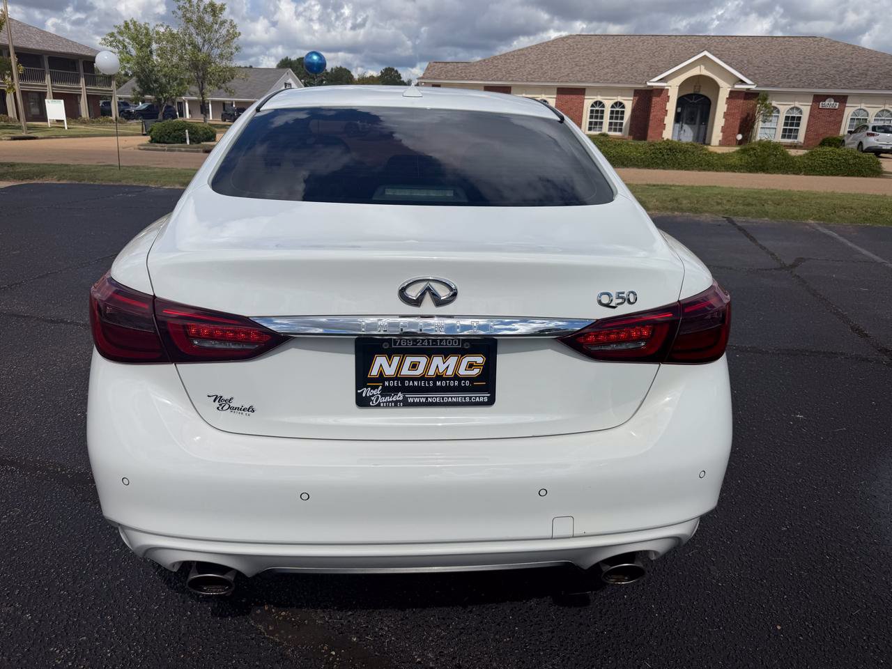 Used 2021 INFINITI Q50 Luxe RWD image 6