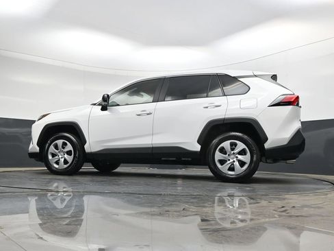 Used 2025 Toyota RAV4 LE FWD image 27