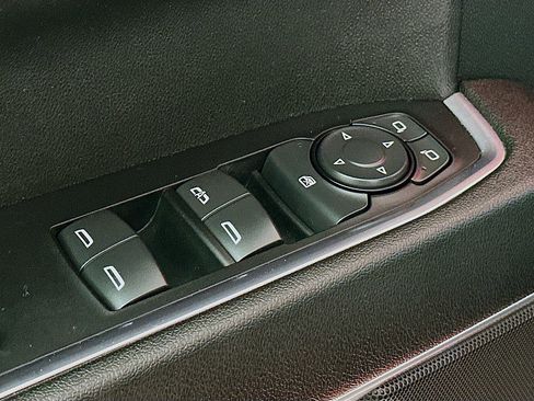 Used 2023 Chevrolet Silverado 1500 RST image 17