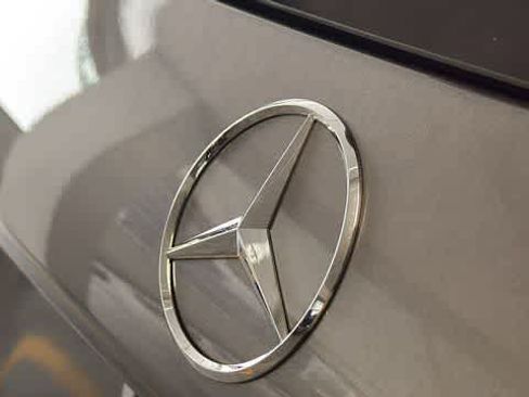 Certified 2026 Mercedes-Benz GLB 35 AMG 4MATIC image 8