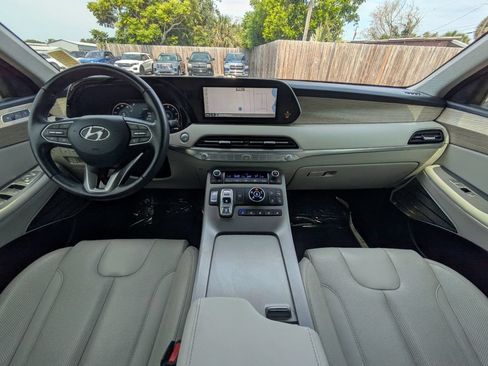 Used 2022 Hyundai Palisade Limited w/ Cargo Package AWD/4WD image 15
