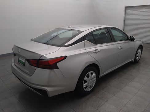 Used 2019 Nissan Altima 2.5 S FWD image 9
