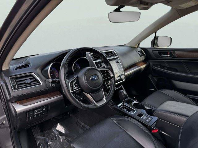 Used 2018 Subaru Outback 2.5i Limited AWD/4WD image 24