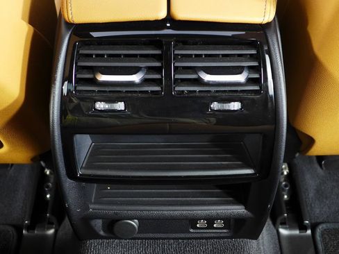 Certified 2023 BMW 530i w/ Convenience Package image 24