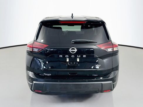 Used 2024 Nissan Rogue SV FWD image 6
