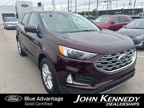 Certified 2022 Ford Edge SEL w/ Convenience Package AWD/4WD image 4