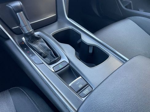 Used 2020 Honda Accord LX image 38