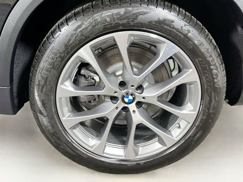 New 2026 BMW X5 xDrive50e w/ Climate Comfort Package image 33