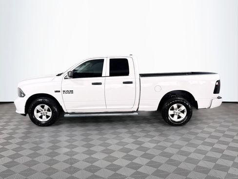 Used 2017 RAM 1500 Express AWD/4WD image 4