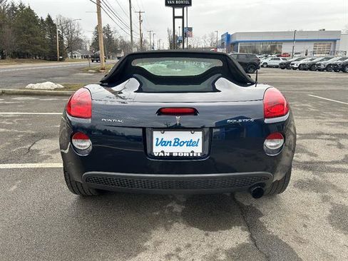 Used 2006 Pontiac Solstice Convertible w/ Premium Package image 4