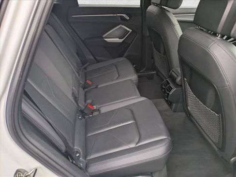 Used 2025 Audi Q3 2.0T Premium AWD/4WD image 18