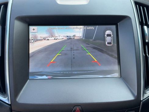 Used 2019 Ford Edge Titanium w/ Equipment Group 301A image 24