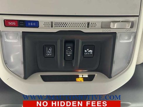 Used 2022 Subaru Forester Touring image 35