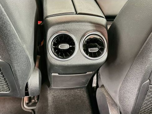 Used 2019 Mercedes-Benz A 220 4MATIC image 26