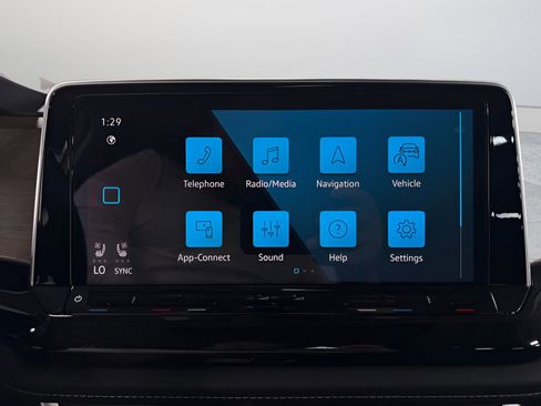 New 2026 Volkswagen Atlas SE image 16