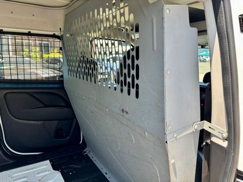Used 2018 RAM ProMaster City Tradesman SLT FWD image 23