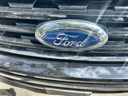 Used 2020 Ford Expedition Max Limited w/ Equipment Group 303A AWD/4WD image 11