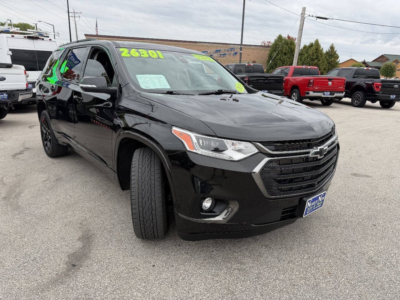 Used 2021 Chevrolet Traverse Premier w/ Redline Edition AWD/4WD image 7