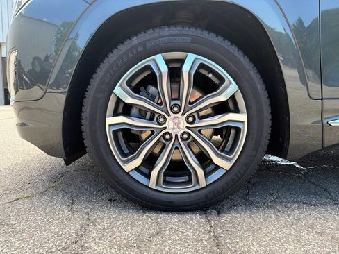 Used 2018 GMC Terrain Denali w/ Advanced Safety Package FWD image 11