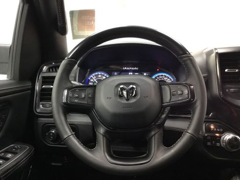Used 2022 RAM 1500 Limited w/ Body-Colour Bumper Group image 40