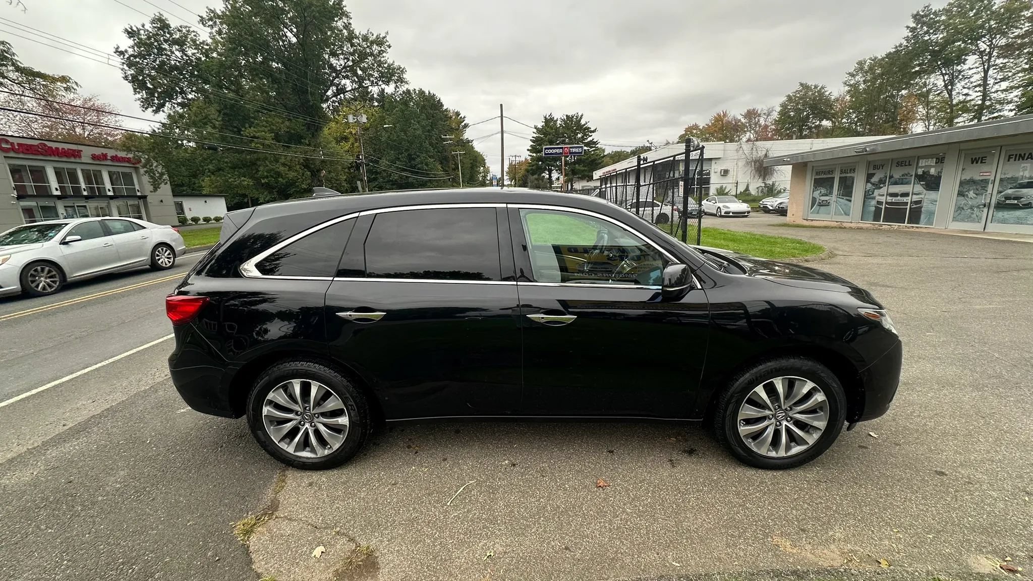 Used 2014 Acura MDX w/ Technology Package AWD/4WD image 4