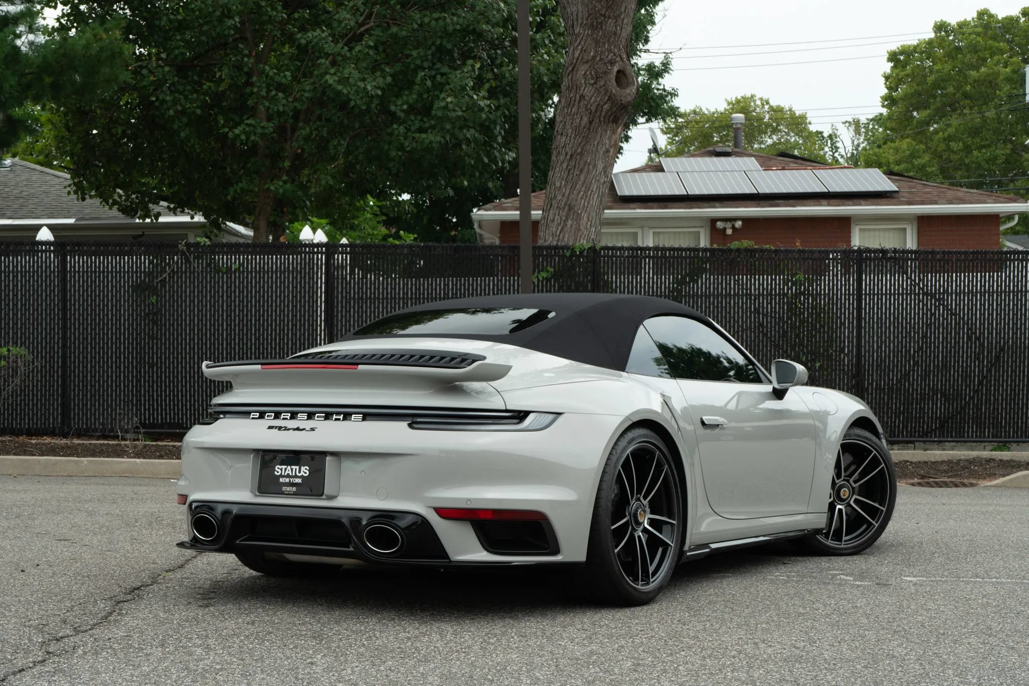 Used 2024 Porsche 911 Cabriolet AWD/4WD image 15