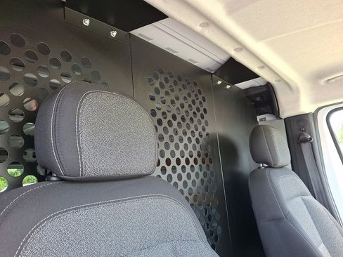 Used 2025 RAM ProMaster 2500 w/ U-Haul Equipment Group FWD image 12