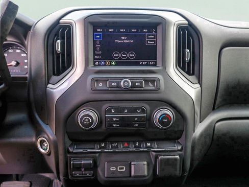 Used 2024 Chevrolet Silverado 2500 Custom w/ Custom Convenience Package AWD/4WD image 18