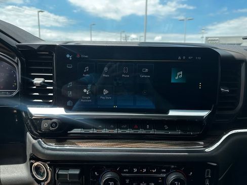 Used 2023 Chevrolet Silverado 1500 LT Trail Boss w/ LPO, Dark Essentials Package image 14