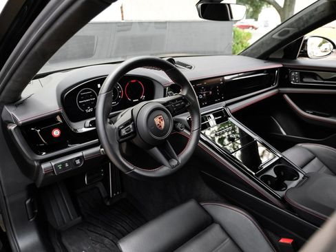 Used 2026 Porsche Panamera GTS AWD/4WD image 2