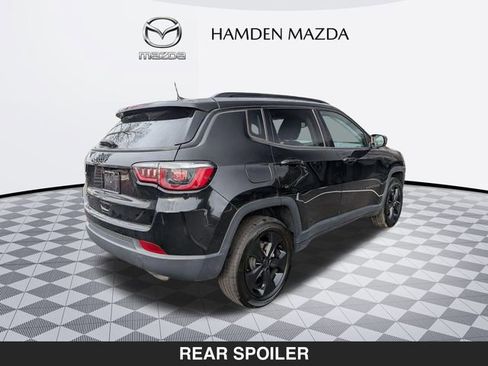Used 2020 Jeep Compass Latitude image 3