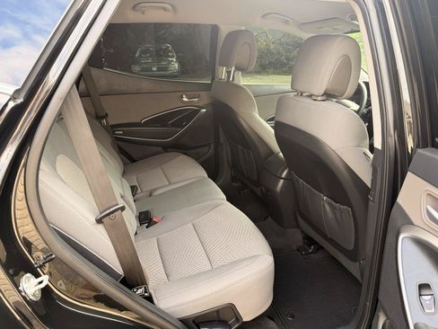 Used 2018 Hyundai Santa Fe Sport AWD/4WD image 17