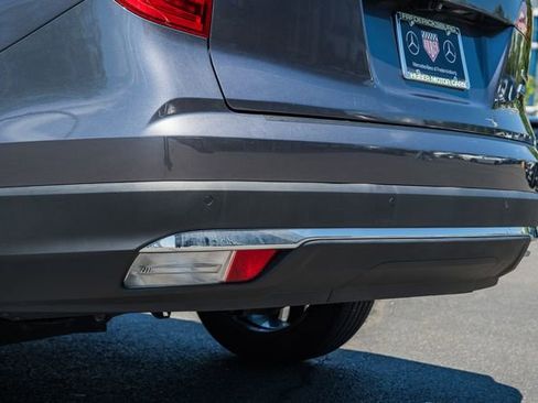 Used 2017 Honda Pilot Touring image 7