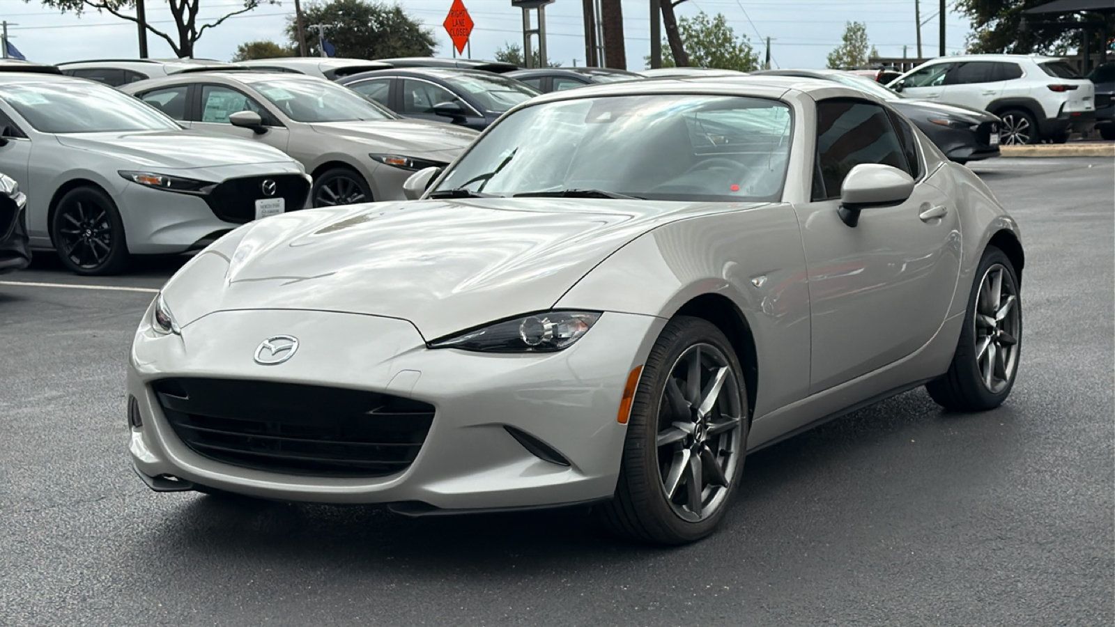Used 2023 MAZDA MX-5 Miata Grand Touring RWD image 7