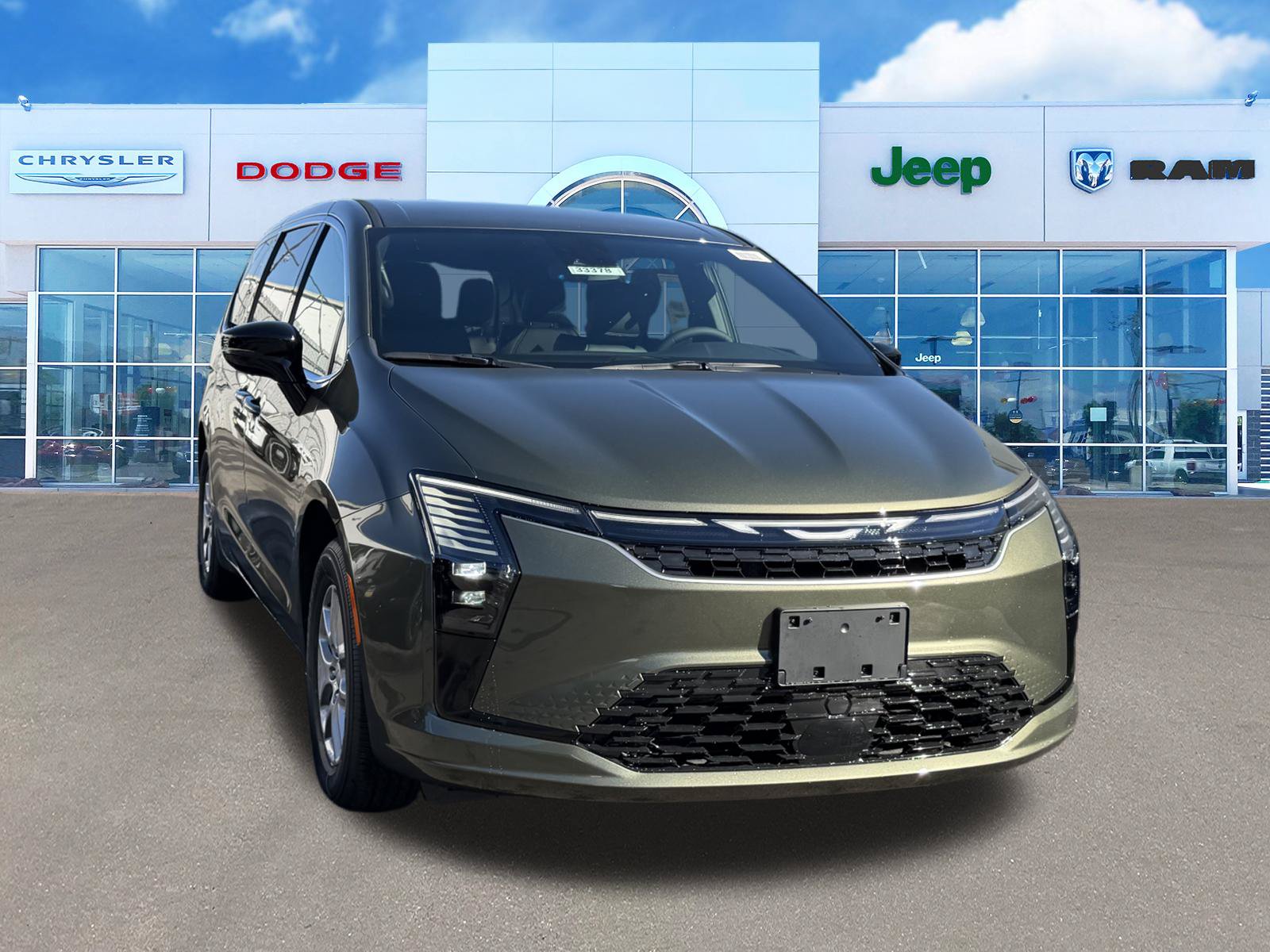New 2027 Chrysler Pacifica Select FWD image 2