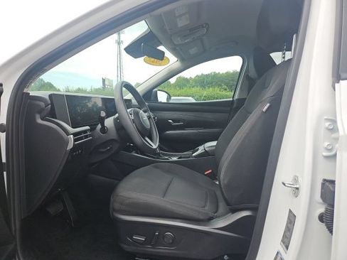Used 2025 Hyundai Tucson SEL FWD image 14