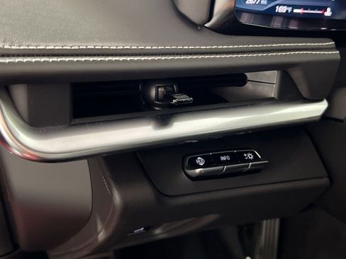 Used 2024 Chevrolet Corvette Z06 w/ Battery Protection Package image 32