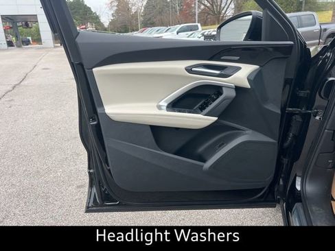 New 2025 Audi Q5 Prestige image 22