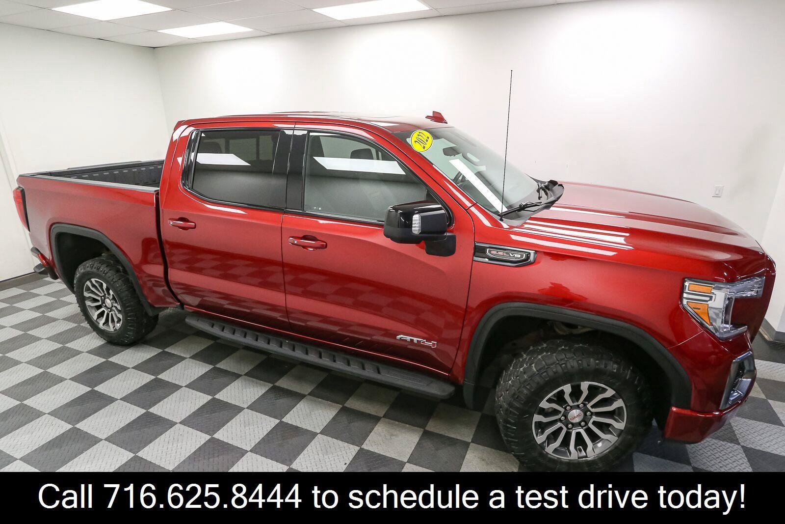 Used 2022 GMC Sierra 1500 AT4 w/ AT4 Premium Package AWD/4WD image 5