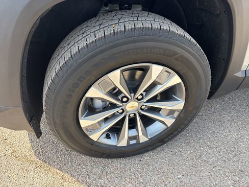 New 2026 Chevrolet Equinox LT w/ Convenience Package II image 35