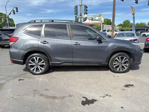 Used 2020 Subaru Forester Limited AWD/4WD image 9