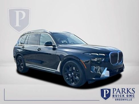 Used 2025 BMW X7 xDrive40i w/ Premium Package AWD/4WD image 1