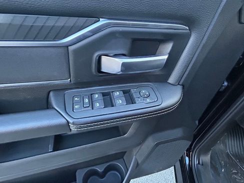 New 2025 RAM 3500 Big Horn image 28