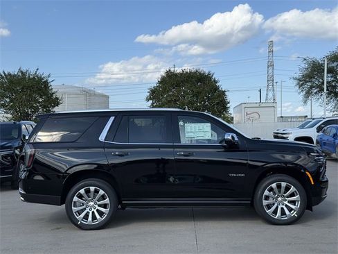 New 2026 Chevrolet Tahoe Premier image 3