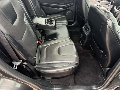 Used 2019 Ford Edge Titanium w/ Equipment Group 301A image 51